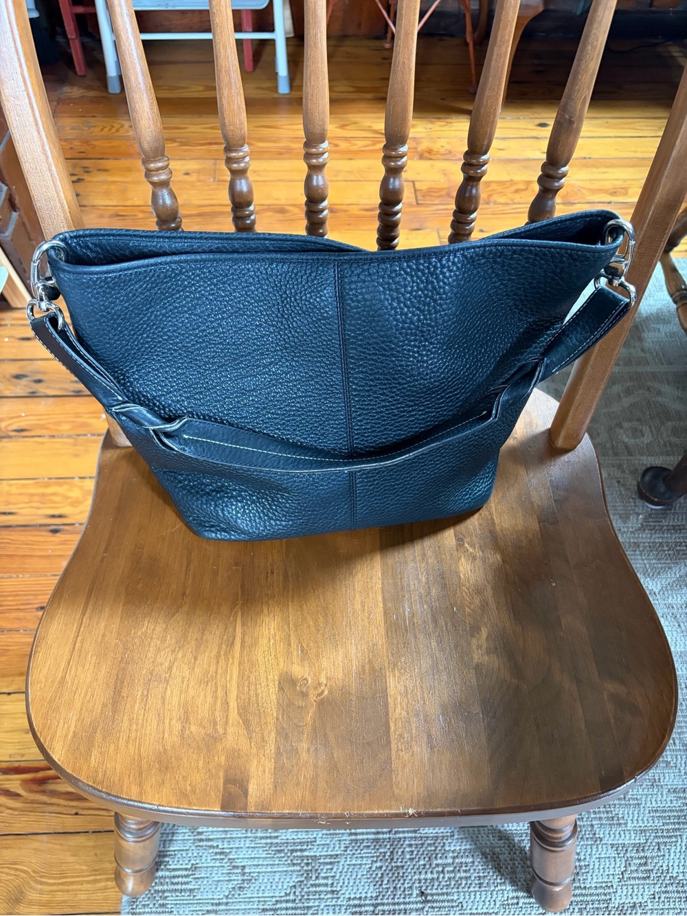 Classic Black Leather Shoulder Bag